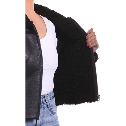 Arturo Mina Noir 6 Arturo Mina Noir – Image 4