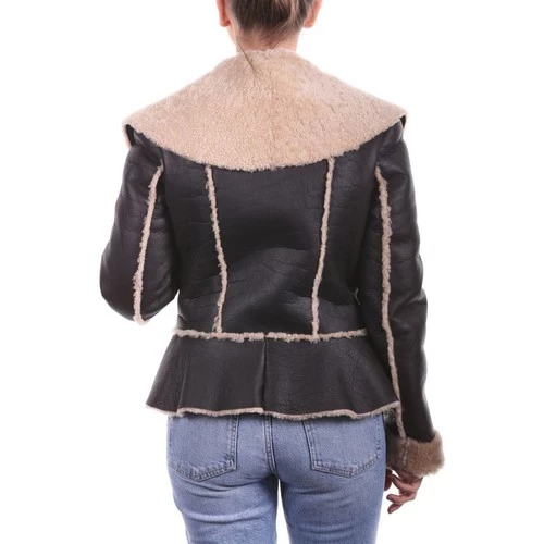 Arturo Savy Marron 4 Arturo Savy Marron – Image 2